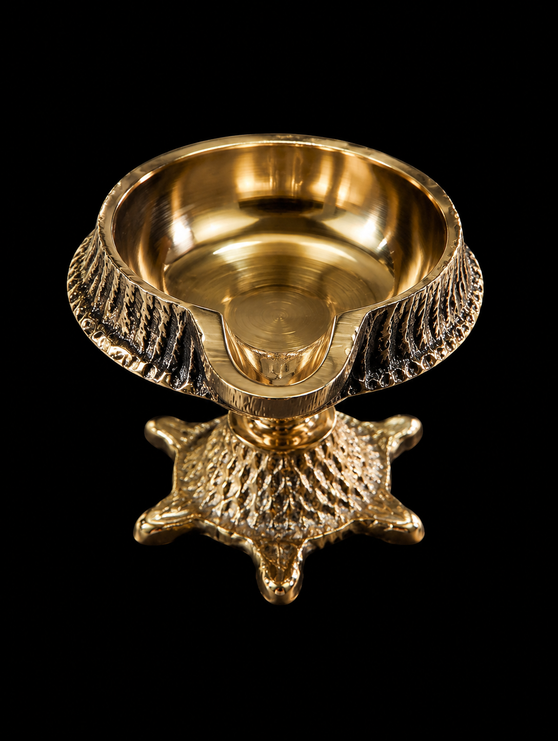 Brass Kuber Diya on Tortoise Base – Handcrafted Pooja Deepak for Wealth & Prosperity